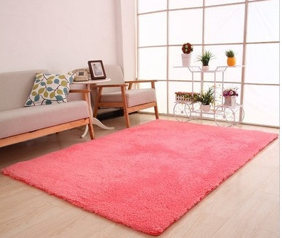 Fluffy White Plush Rug